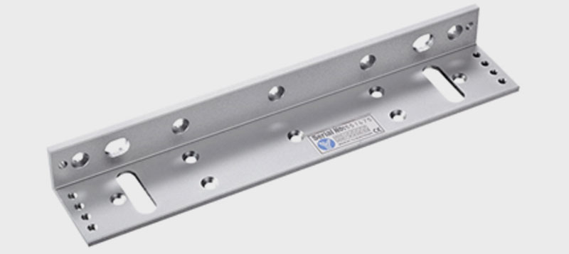 L Bracket for Narrow Door